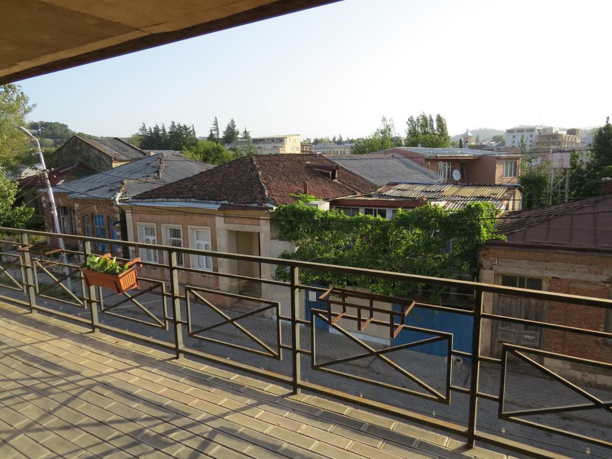 Kutaisi Center Guesthouse Exterior photo
